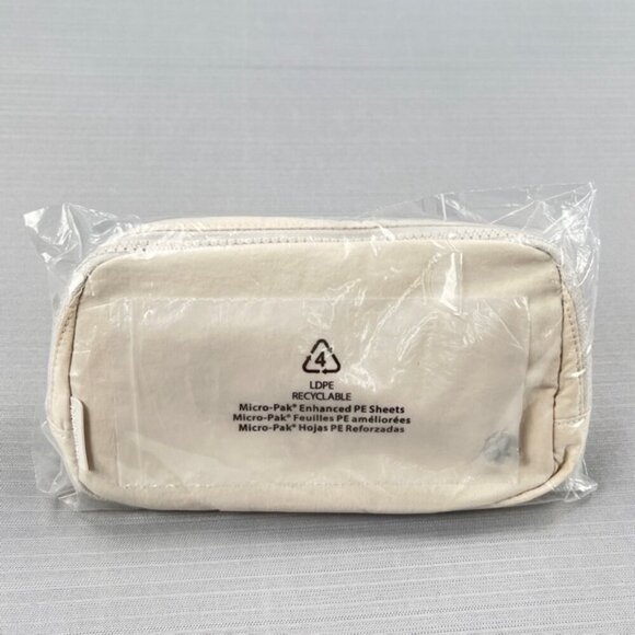 RARE! NEW Lululemon Everywhere Belt Bag (1L) - WHITE OPAL - Unisex Minimalist - Picture 2 of 11